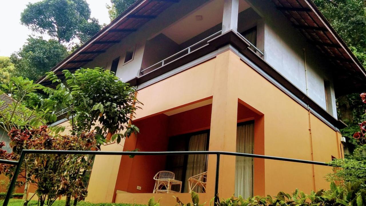 Hotel Abad Green Forest Thekkady Kumily Exterior foto